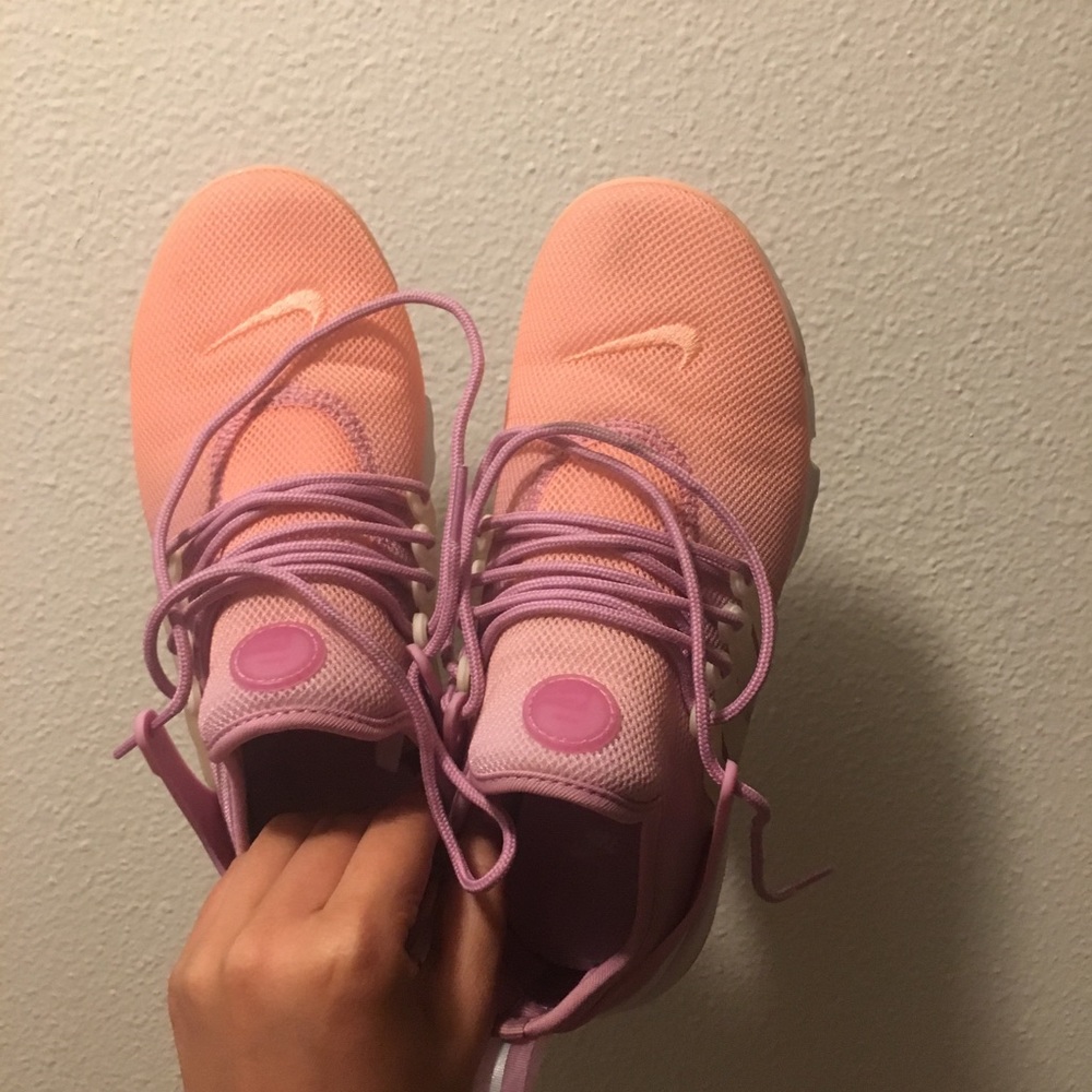Nike shoes